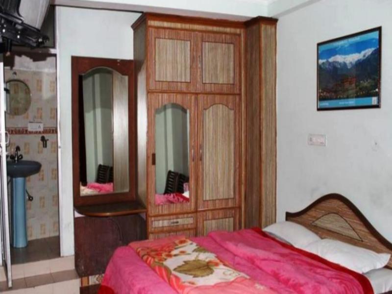 Staywell Hotel Dharamshala Exterior photo